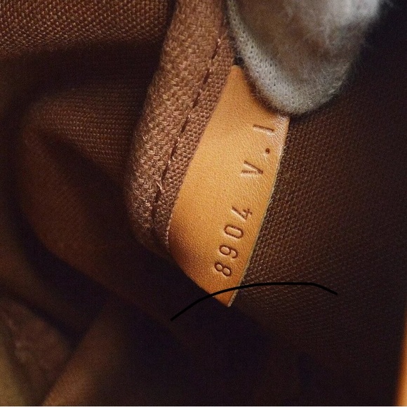 LOUIS VUITTON SAUMUR 35 double-sided shoulder bag M42254 8904VI - Picture 6 of 13